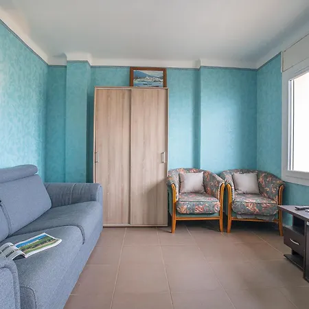 Appartement Le Regent-1 By Interhome Canet-en-Roussillon