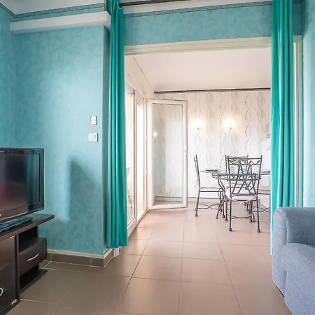 Apartment Le Regent By Interhome