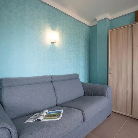 Appartement Le Regent-1 By Interhome Canet-en-Roussillon