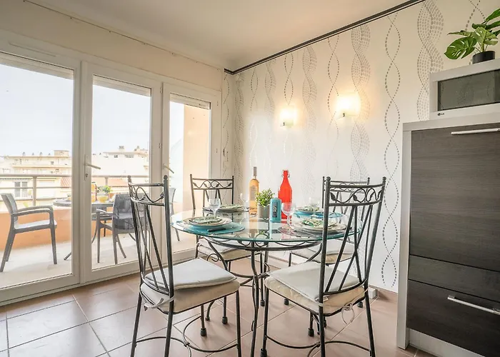 Le Regent-1 By Interhome Apartman *