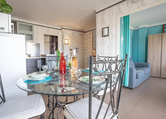 Le Regent-1 By Interhome Apartman *